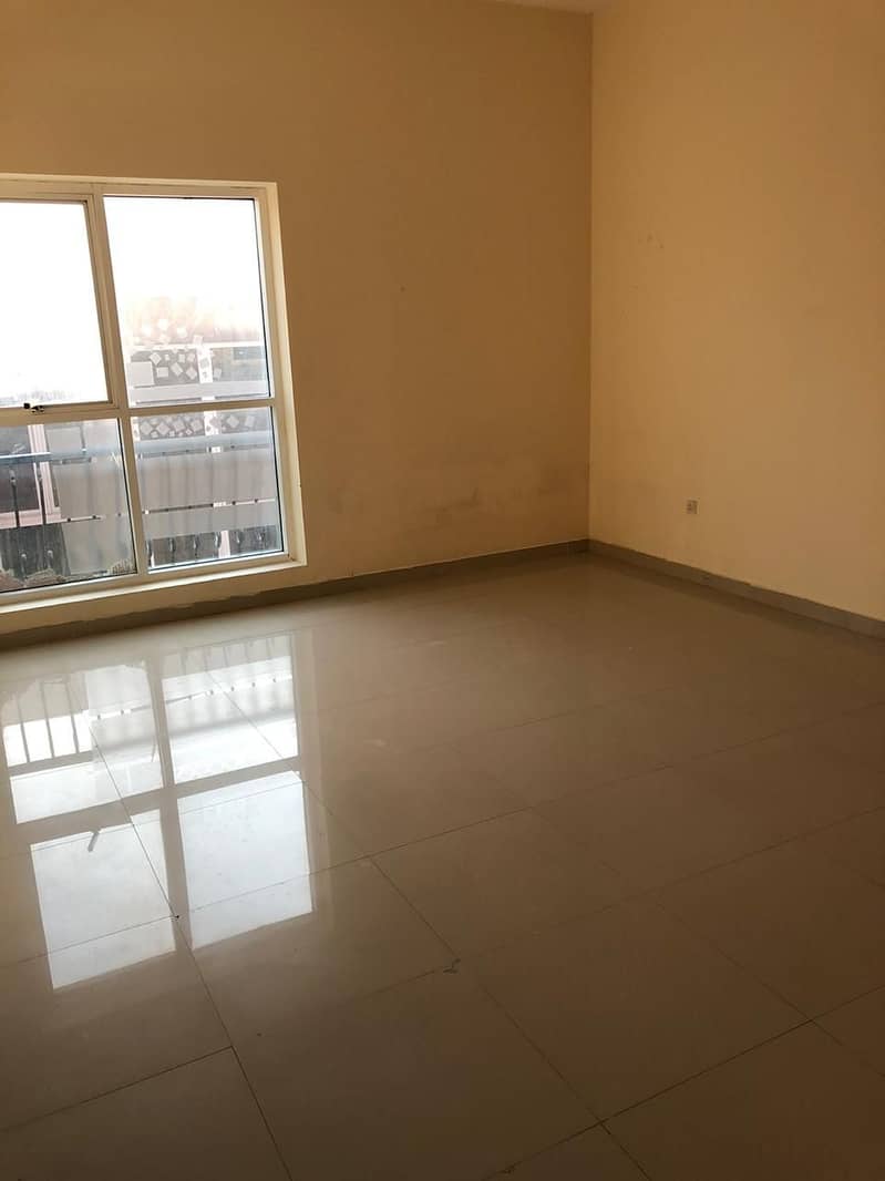 2 000 yearly  Direct From Landlord 3BHK Plus Hall Villa