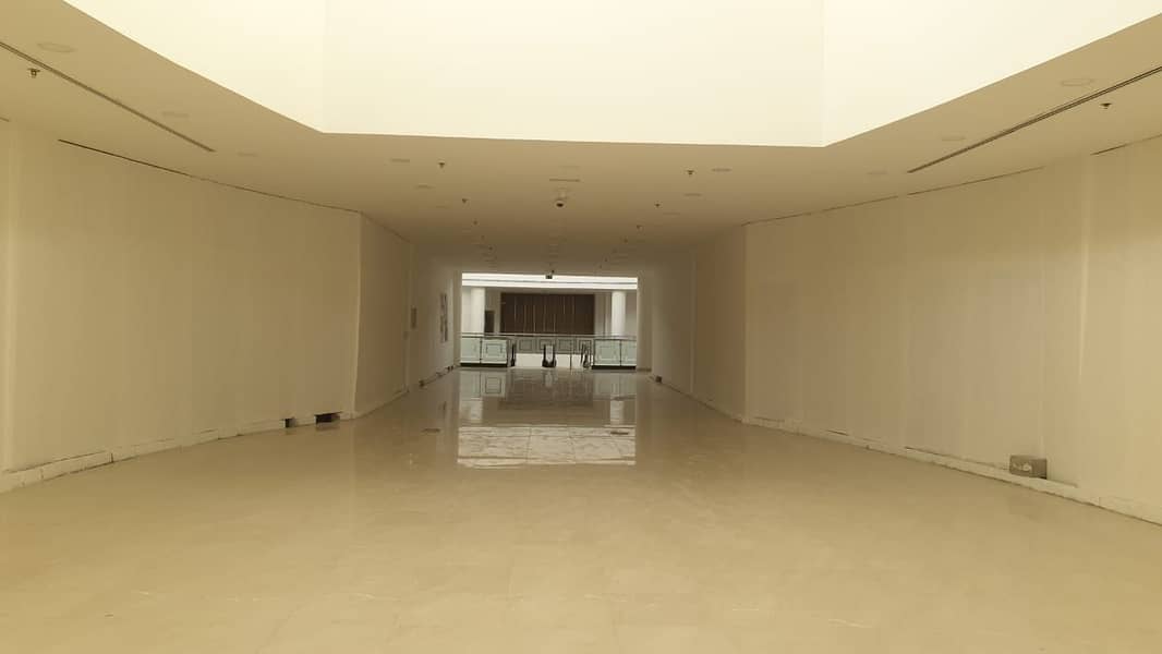 17 Commercial space for rent in Citymall aldhafra