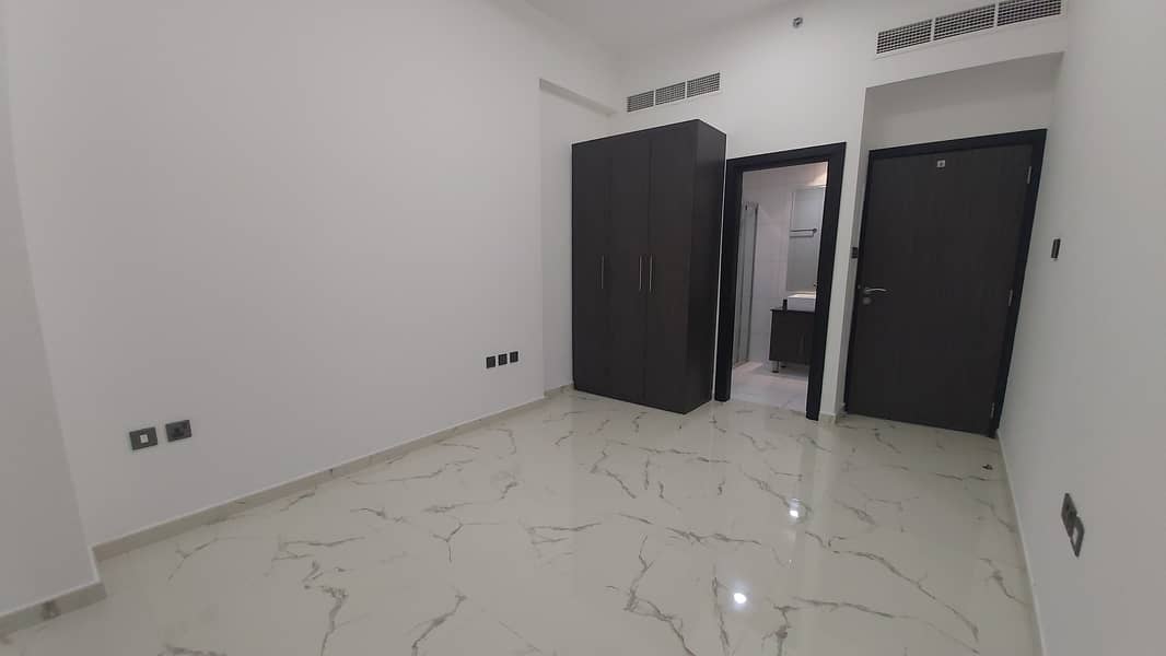NO COMMISSION 2 MONTHS FREE 1 BEDROOM HALL JUST 45K IN ARJAN