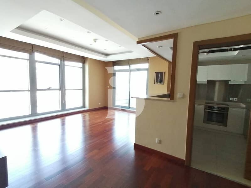 4 Bright / upgraded 1 bedroom with boulevard view