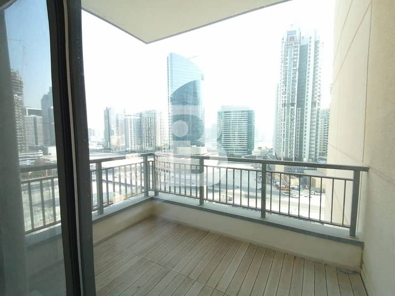 18 Bright / upgraded 1 bedroom with boulevard view