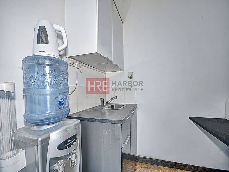 10 Water Free | Prime Location | Fitted Space