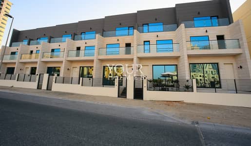 uk | Spacious 4BR with Spacious Kitchen @130K