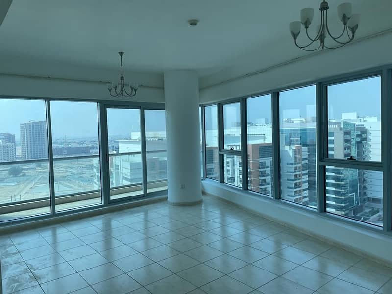 شقة في برج سكاي كورتس E،أبراج سكاي كورتس،مجمع دبي ريزيدنس 2 غرف 580000 درهم - 5545223