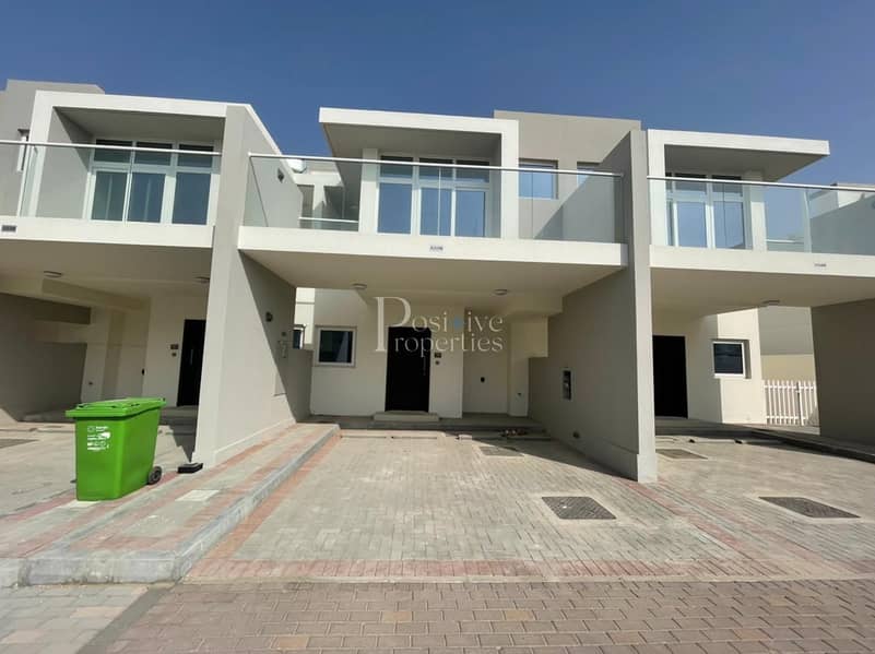 Reduced Price| Brand New| Ready to move in Reduced Price| Brand New| Ready to move in