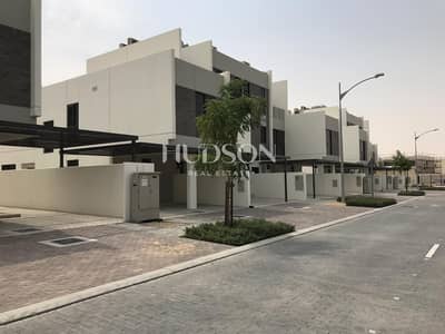 4 Bedroom Villa for Sale in DAMAC Hills 2 (Akoya by DAMAC), Dubai - Corner Unit I Single Row I Resale 4 Bedroom Villa