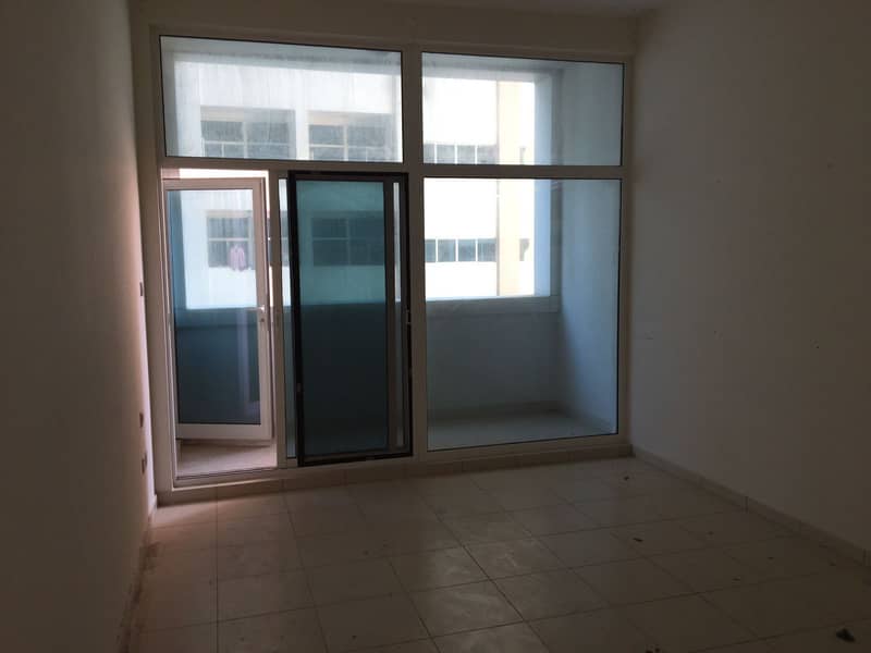 1bedroom big size open view in ajman one tower