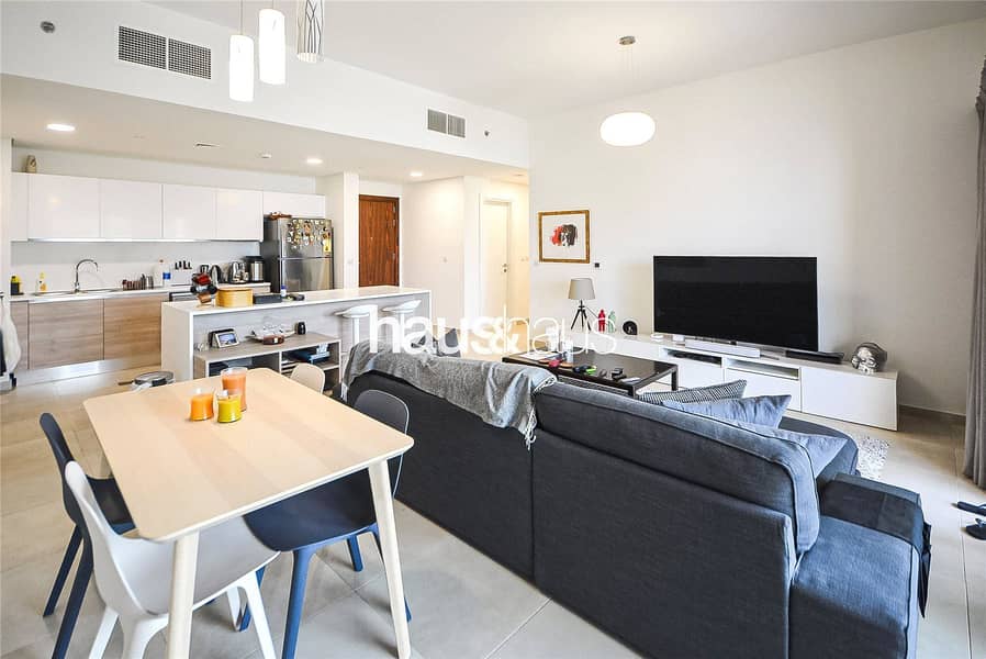 5 Exclusive 2 Bed | Plaza View | Large Balcony |