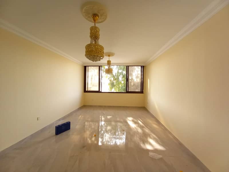 Luxurious 5BR Villa With Maids Room  Sala Majlis In Just 80k Al Rifah , Sharjah