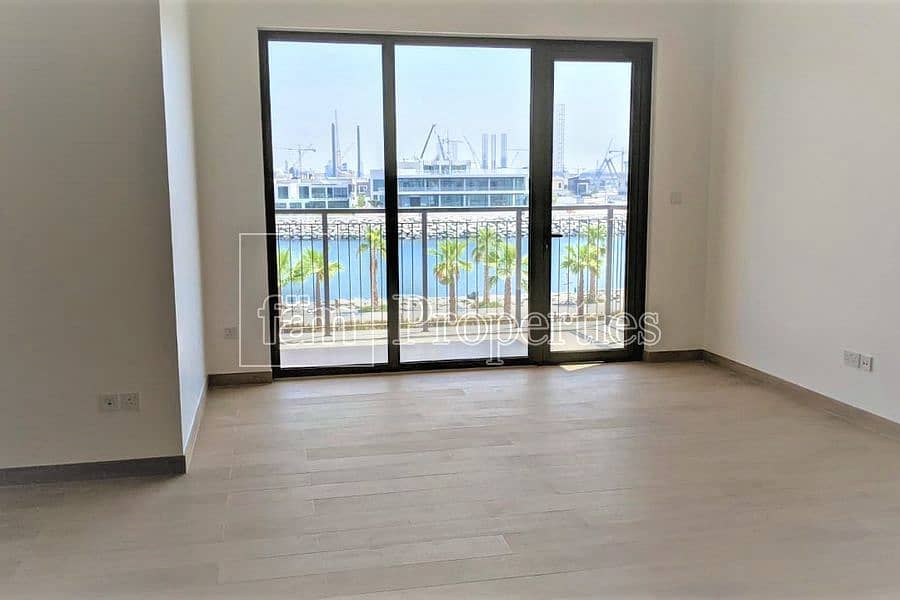 20 Seafront Community | Stunning Sea View | Spacious