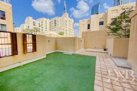 2 Bedroom Flat for Rent in Old Town, Dubai - Large Garden | Burj Khalifa Views | Spacious