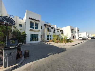 5 Bedroom Villa for Sale in Al Quoz, Dubai - INVESTOR DEAL | 5 Bedroom +Maid room plus study room free hold best price villa