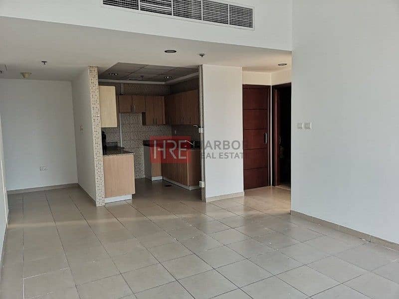 3 Affordable|Close to City Center|Family Building