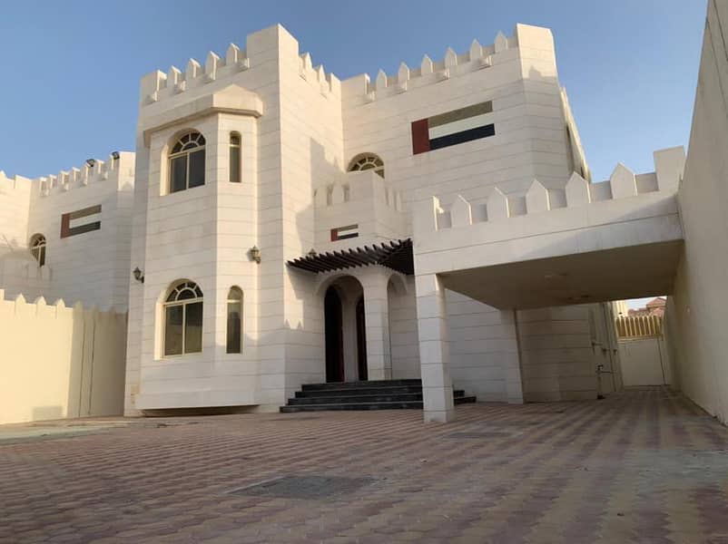 Villa for rent in Ajman, Al Mowaihat 1
 two storey stone facing
 It consist