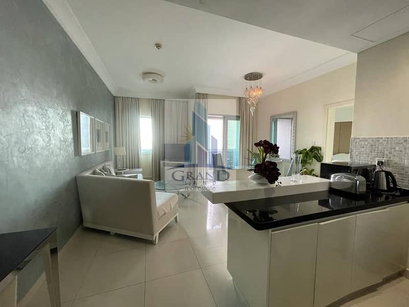 位于迪拜市中心，招牌酒店式公寓 1 卧室的公寓 1250000 AED - 5548658