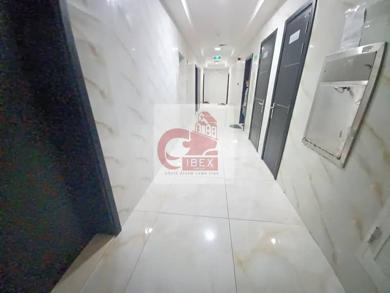 Very spacious 1bhk APARTMENT just 22k near safari moll in Muwaileh sharjah