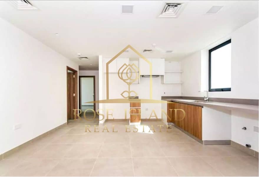 5 Hot Deal |Spacious Layout | Ready To Move In