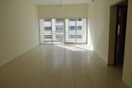 2 Bedroom Flat for Sale in Dubai Sports City, Dubai - Large 2 Bhk , big balcony Closed Ktn ,high floor , OP2