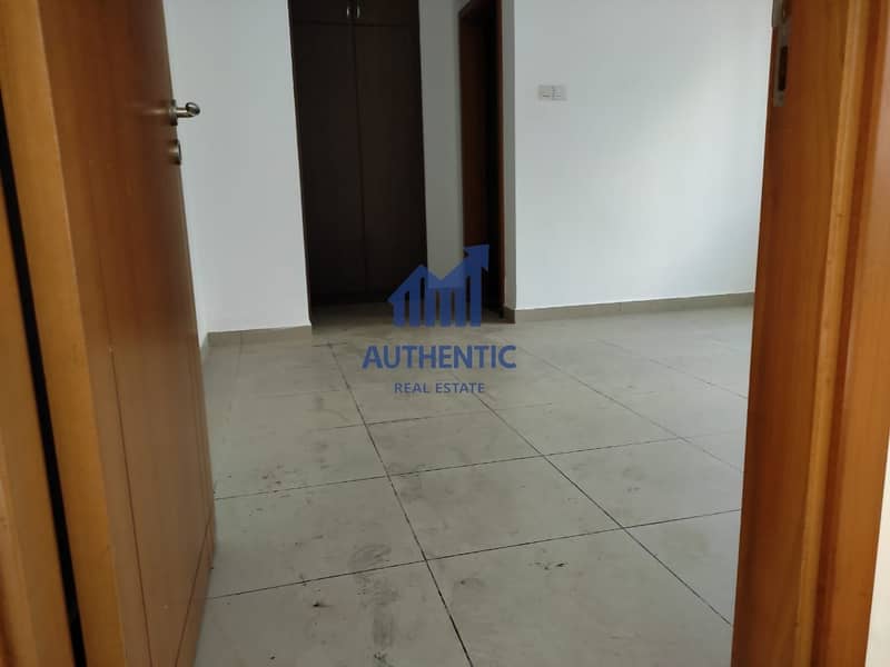 Chiller and Maintenance Free |Near Metro| with Balcony