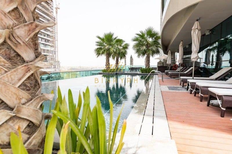5 Luxurious 3-Bed | Panoramic view | Huge Balcony