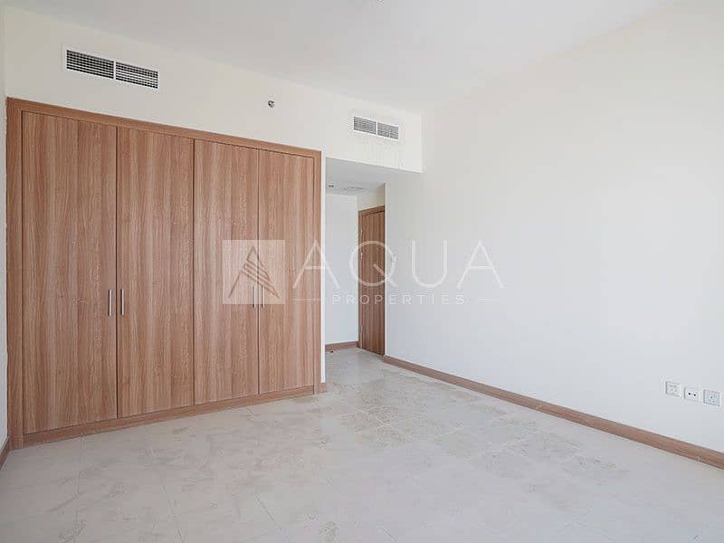 6 Unfurnished | High Floor | Big Balcony