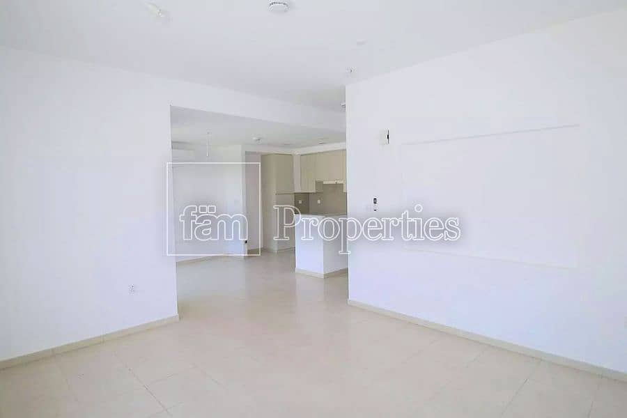 5 Spacious 3BED+Maid-Close To Kids Play Area-Stuning