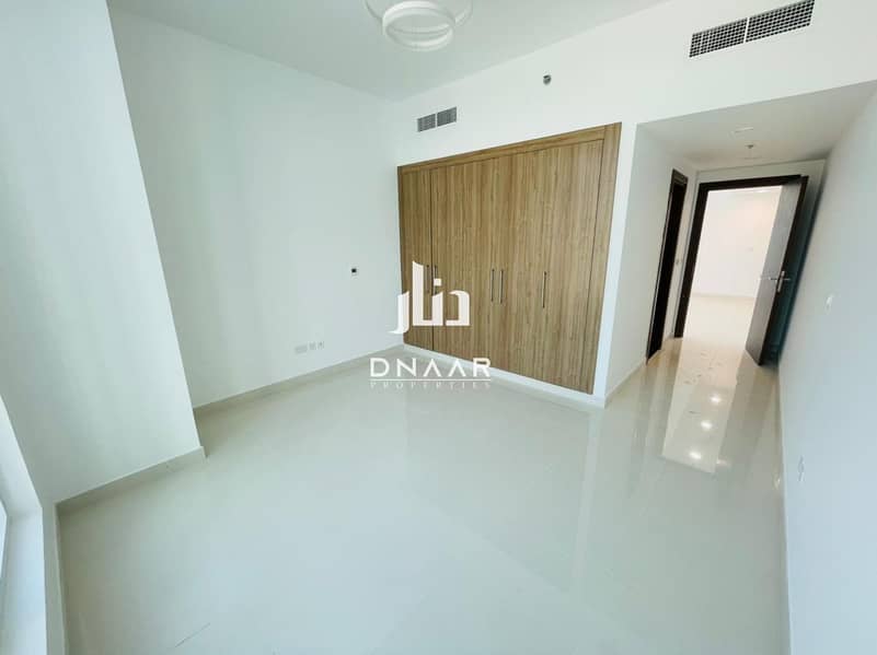 BEAUTIFUL SPACIOUS 1 BHK AVAILABLE @ 30,000 in DUBAILAND