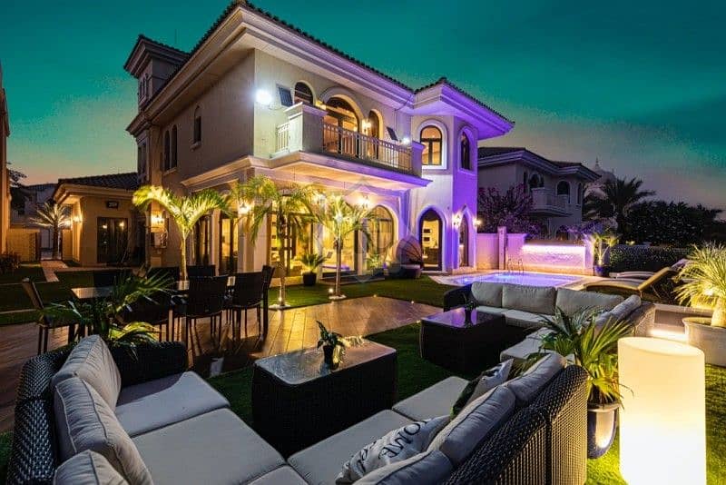 19 Luxury Villa | High End Furniture | Frond M