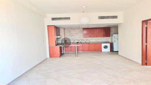 Spacious Apartment |Well Equipped | Store Room