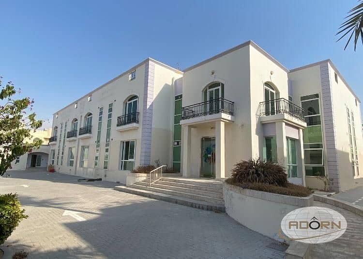 位于阿尔萨法住宅区，阿尔萨法2区 20 卧室的商业别墅 1400000 AED - 5561304