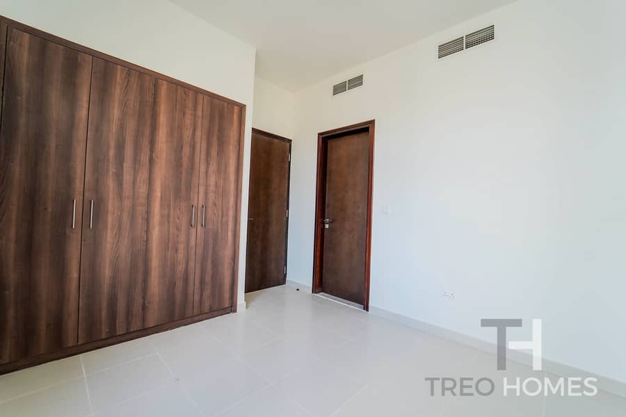 17 3 Bed + Study |Type J| Ideal Location