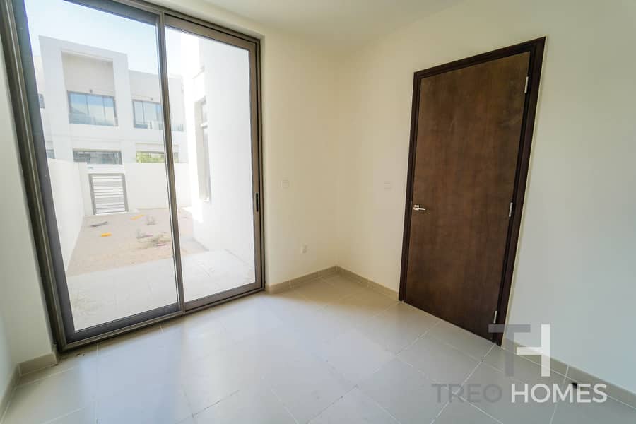 21 3 Bed + Study |Type J| Ideal Location