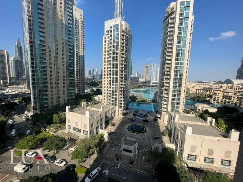 10 Fountain View | Spacious Unit | Available