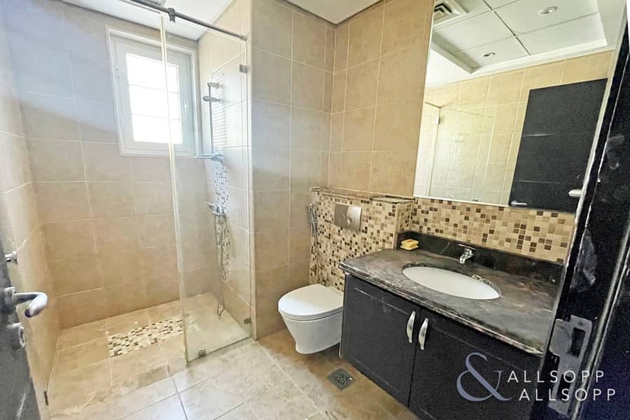 9 3 Bed | Private Pool | Vacant on Transfer