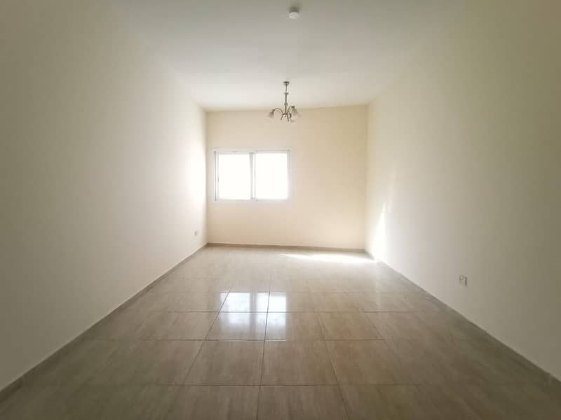 FANTASTIC 1BHK FLAT AVAILABLE IN AL NAHDA SHARJAH RENT 21K 4TO6CHEQUE PAYMENT.