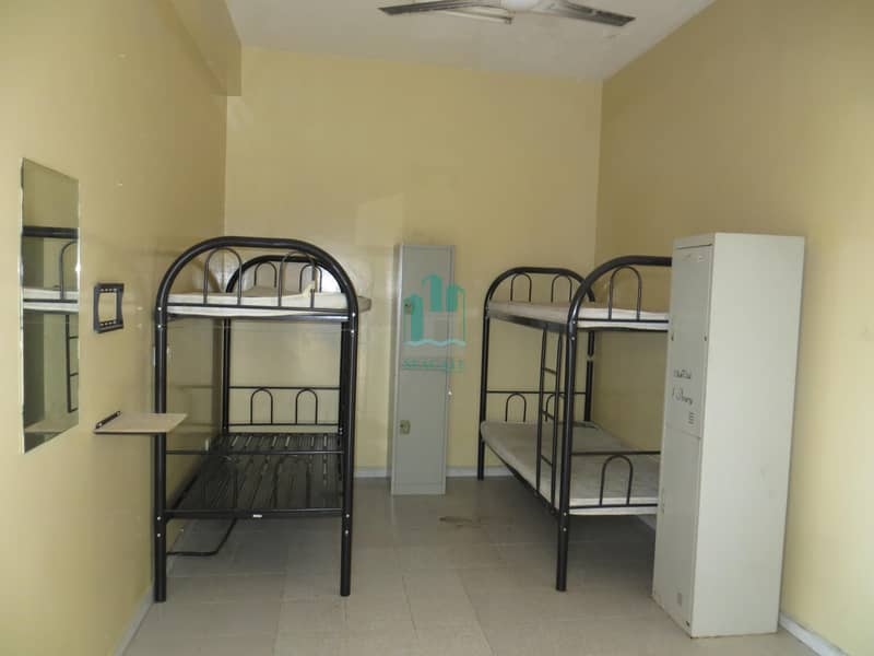 105 rooms Labour camp for sale in Al Quoz2