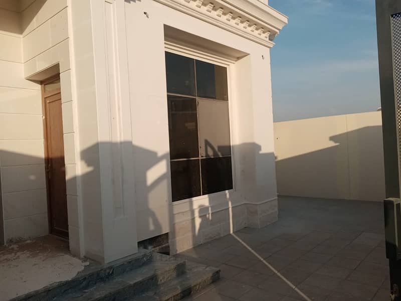 Villa for sale in Al Hoshi, an area of ​​​​5 thousand square feet