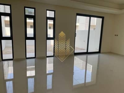 تاون هاوس 3 غرف نوم للبيع في (أكويا من داماك) داماك هيلز 2، دبي - Large Unit | Spacious Three Bedrooms |Vacant