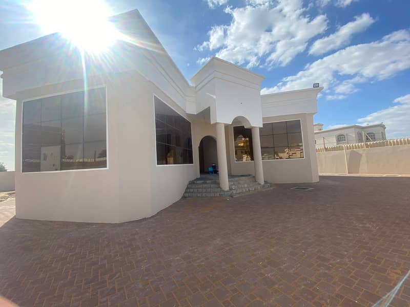 For sale villa in Al Qarayen 2 area, 17000 square feet, new, first inhabita