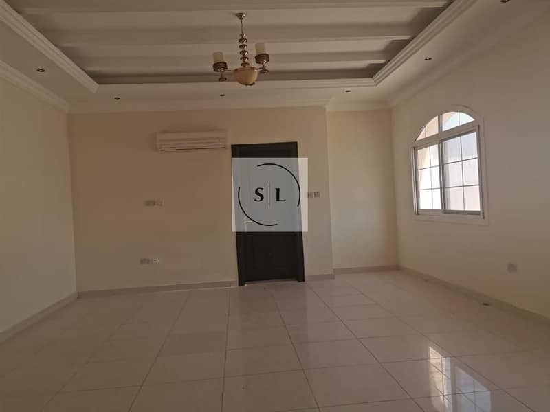 CORNER VILLA IN AL BARSHA , 8 BED ROOMS ,READY TO MOVE IN ,350K