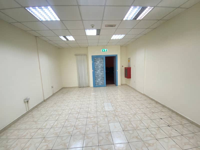 VERY GOOD LOCATION READY OFFICE  / SHOP FOR RENT PERSIA