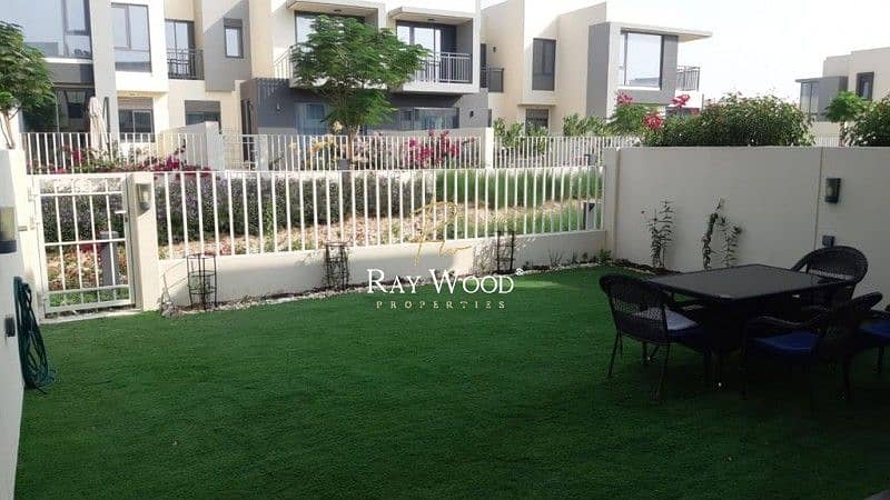 2 Single Row | Close to Pool and Park | Exclusive