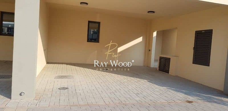 8 Single Row | Close to Pool and Park | Exclusive