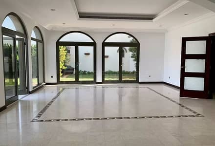 5 Bedroom Villa for Sale in Jebel Ali, Dubai - 5BR+M, Atrium Entry Garden Home with Beach access