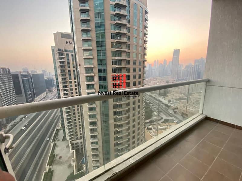 Higher floor/Rented Studio/Next to Dubai mall/Downtown