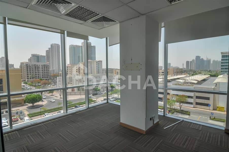 14 Luxry Office /Onxy tower view /Near metro