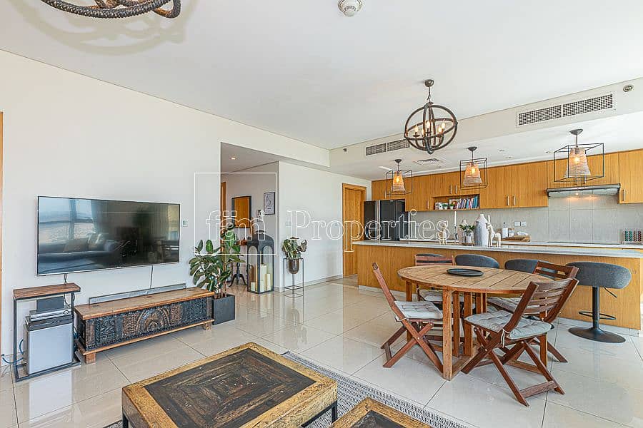 21 Stunning Triplex with Golf Course Views