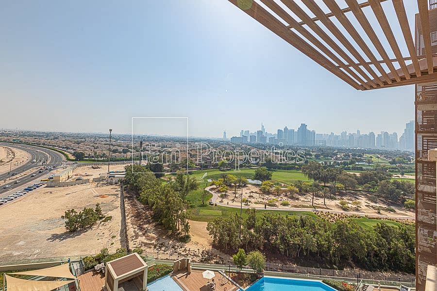 24 Stunning Triplex with Golf Course Views