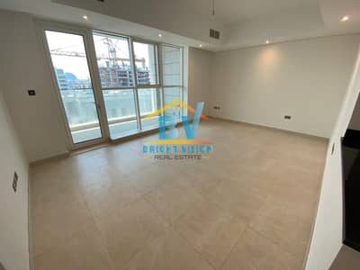 1 Bedroom Apartment for Rent in Al Raha Beach, Abu Dhabi - Well-Maintained | Astonishing 1BHK  with Storage Balcony & Facilities