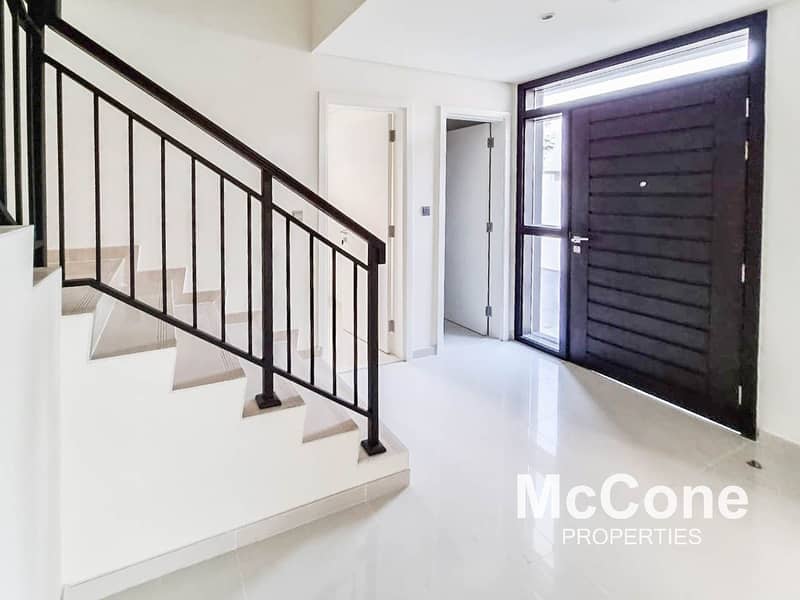 10 Ready to Move in | Corner + End Unit | View Today